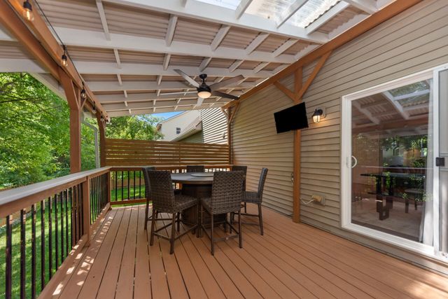 1692 Enclave Lane, Ann Arbor, MI 48103
