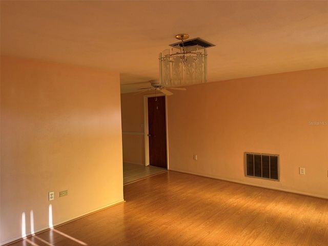 4800 FLEETWOOD ST, New Port Richey, FL 34653