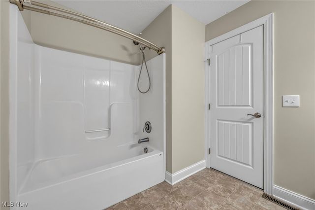 10020 Fair Road, Strongsville, OH 44149