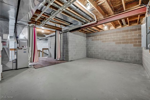 10020 Fair Road, Strongsville, OH 44149