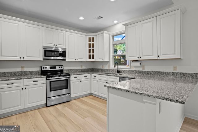 152 Stonebridge Crossing, Newnan, GA 30265