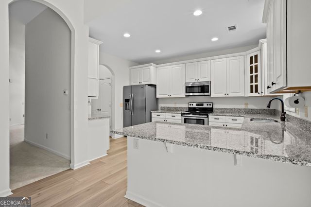 152 Stonebridge Crossing, Newnan, GA 30265