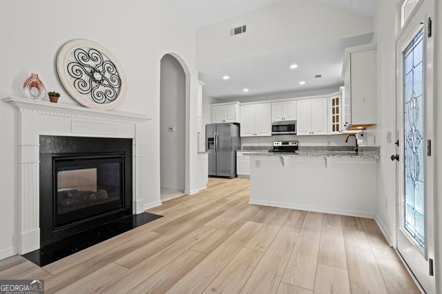 152 Stonebridge Crossing, Newnan, GA 30265