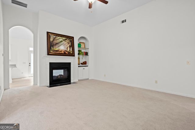 152 Stonebridge Crossing, Newnan, GA 30265