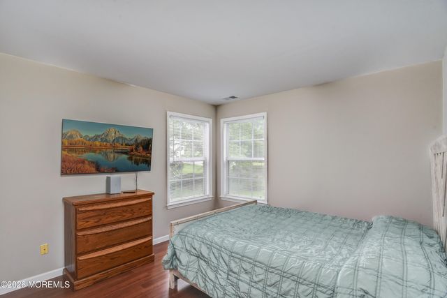 431 Hampton Court, Englishtown, NJ 07726