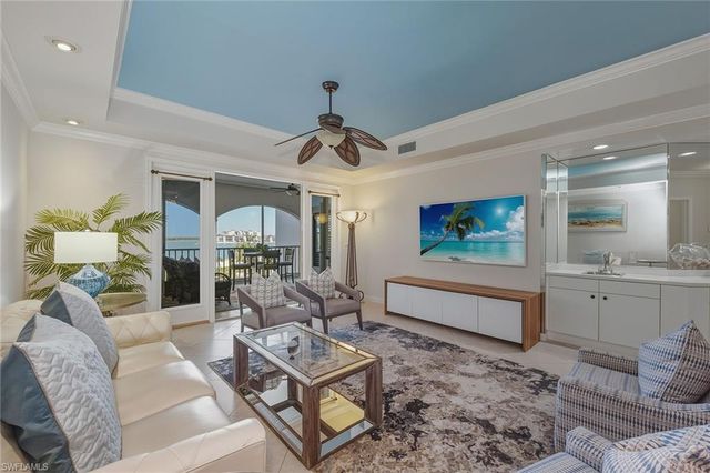 2000 Royal Marco WAY 407, Marco Island, FL 34145