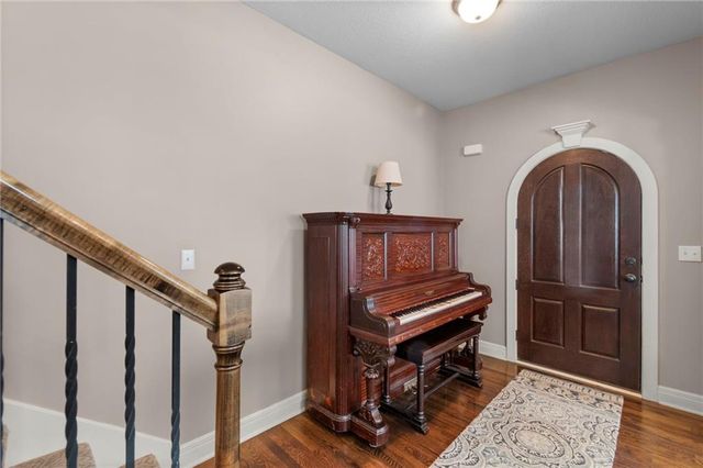 314 Fawn Lane, Liberty, MO 64068