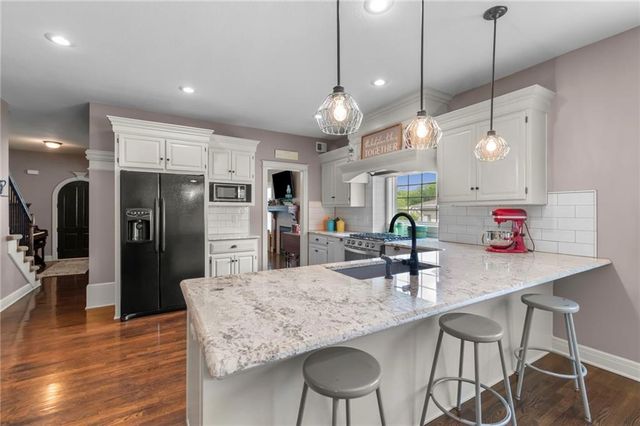 314 Fawn Lane, Liberty, MO 64068