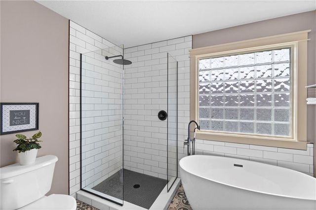 314 Fawn Lane, Liberty, MO 64068