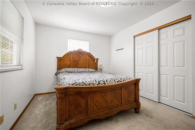 2600 Daniels Avenue, South Charleston, WV 25303