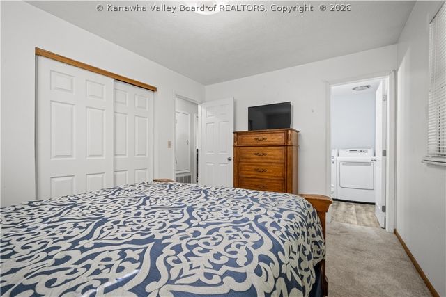 2600 Daniels Avenue, South Charleston, WV 25303