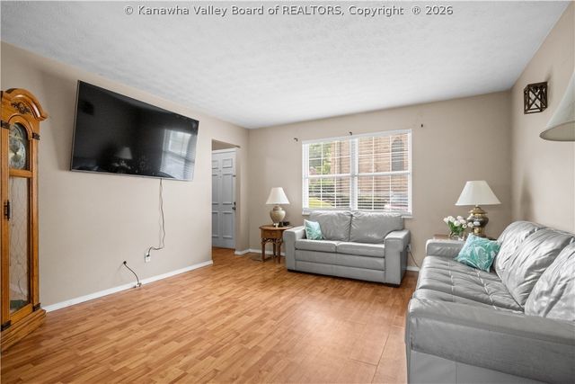 2600 Daniels Avenue, South Charleston, WV 25303