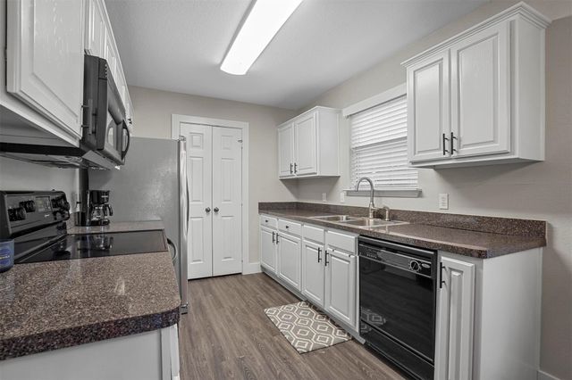 5113 Mountain Spring Trail, Fort Worth, TX 76123