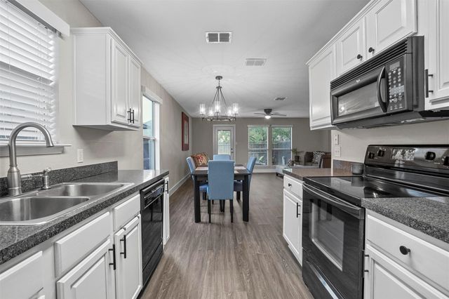 5113 Mountain Spring Trail, Fort Worth, TX 76123