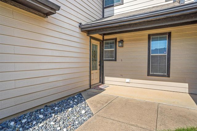 5113 Mountain Spring Trail, Fort Worth, TX 76123