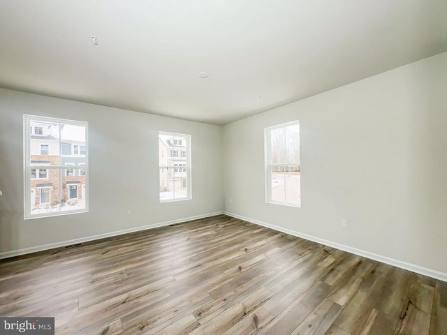 5612 LUDLOW PL, White Plains, MD 20695