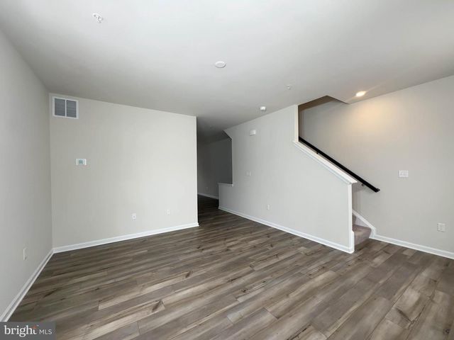 5612 LUDLOW PL, White Plains, MD 20695