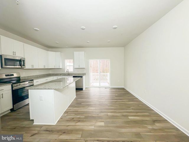 5612 LUDLOW PL, White Plains, MD 20695
