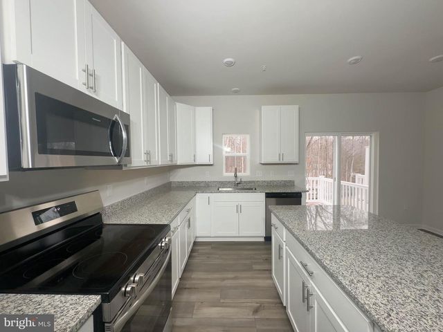 5612 LUDLOW PL, White Plains, MD 20695
