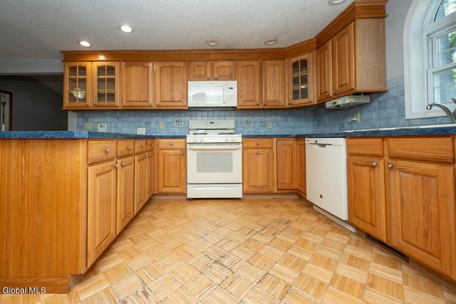 573 Jefferson Court, Guilderland, NY 12084