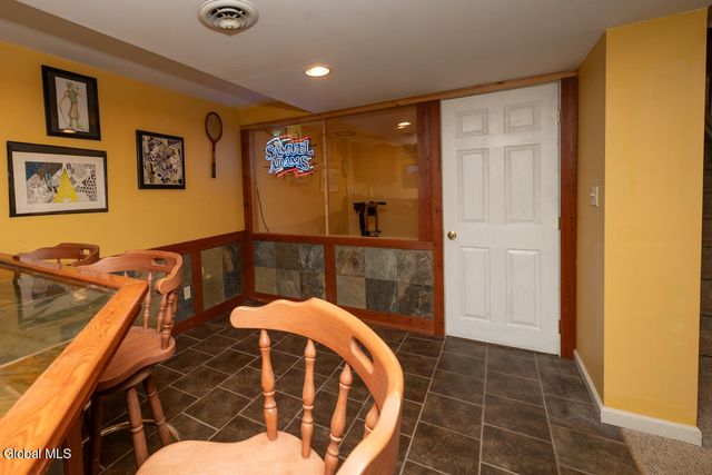 573 Jefferson Court, Guilderland, NY 12084