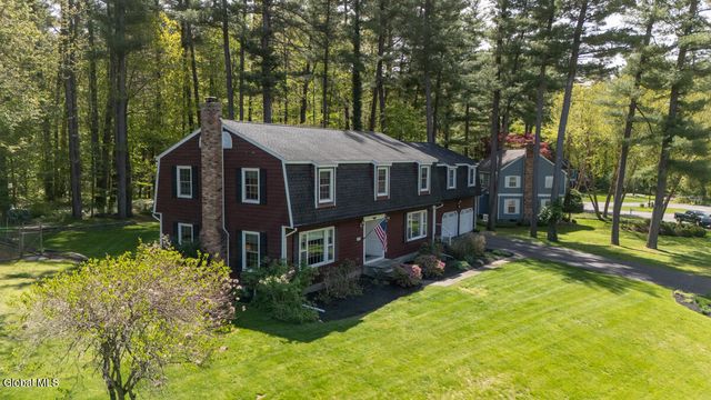 573 Jefferson Court, Guilderland, NY 12084