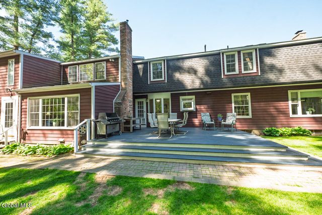 573 Jefferson Court, Guilderland, NY 12084