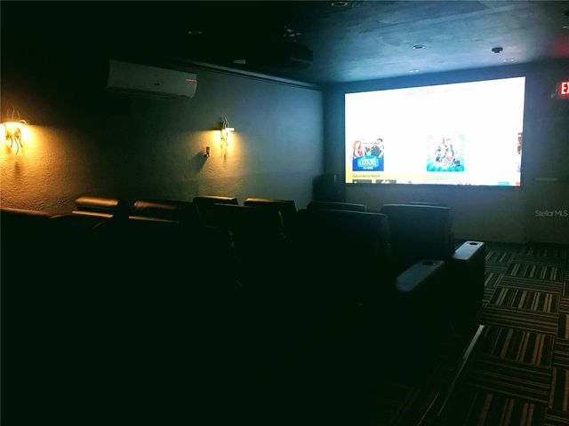 2740 COCONUT BAY LN LANE 317, Sarasota, FL 34237