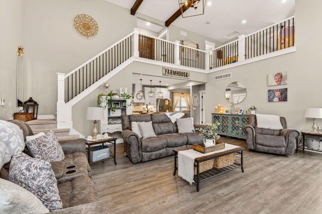 32263 Cedar Lane, Logan, OH 43138