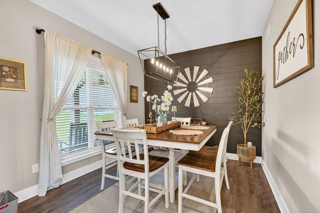 32263 Cedar Lane, Logan, OH 43138