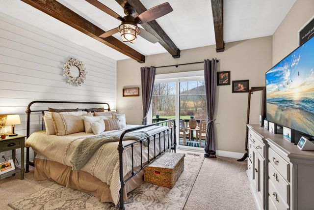 32263 Cedar Lane, Logan, OH 43138