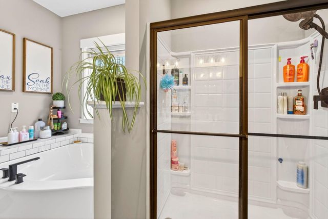 32263 Cedar Lane, Logan, OH 43138