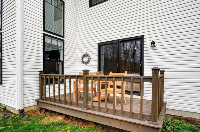 32263 Cedar Lane, Logan, OH 43138