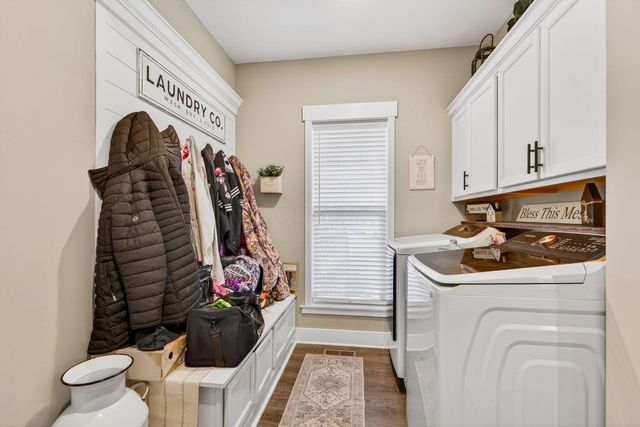 32263 Cedar Lane, Logan, OH 43138