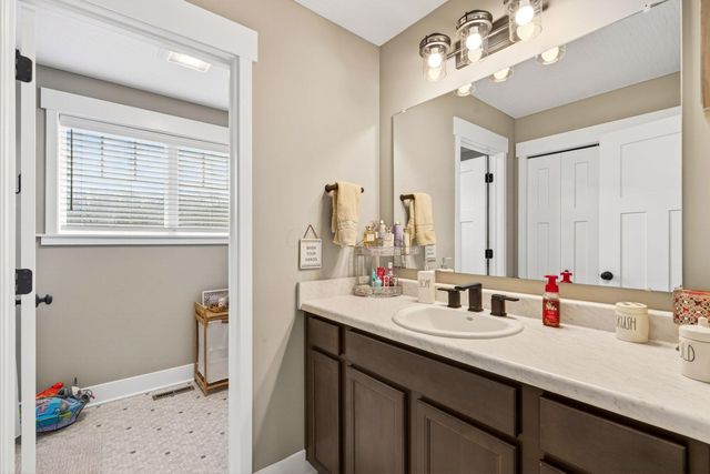 32263 Cedar Lane, Logan, OH 43138