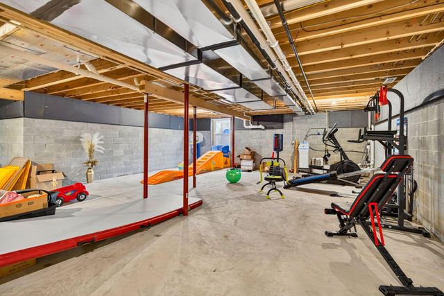 32263 Cedar Lane, Logan, OH 43138