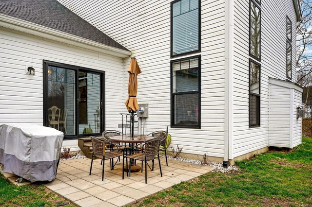 32263 Cedar Lane, Logan, OH 43138