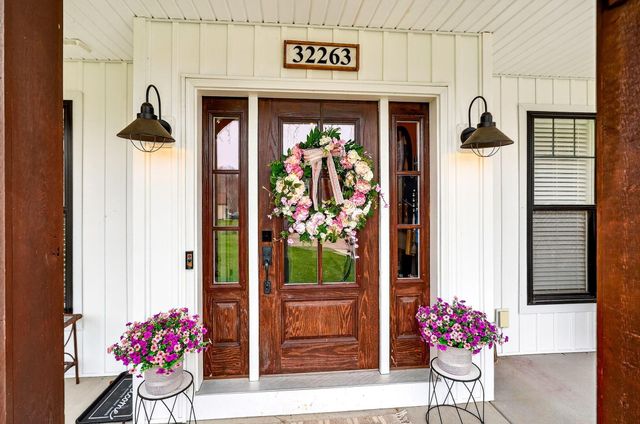 32263 Cedar Lane, Logan, OH 43138