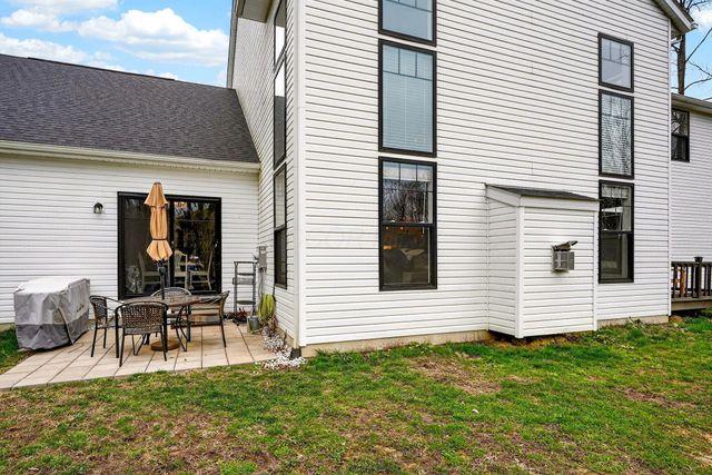 32263 Cedar Lane, Logan, OH 43138