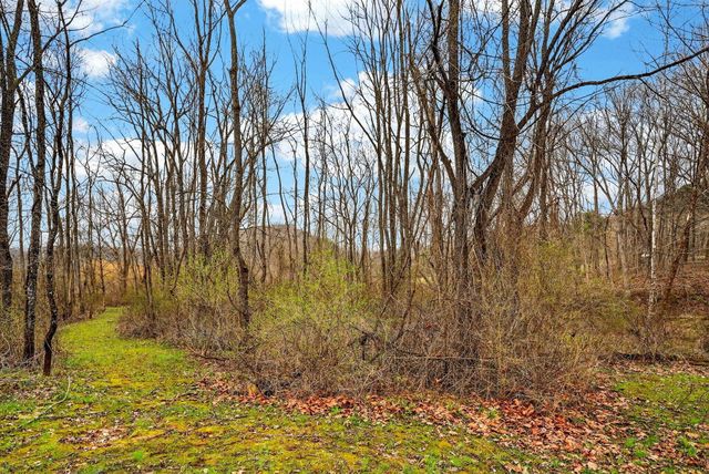 32263 Cedar Lane, Logan, OH 43138