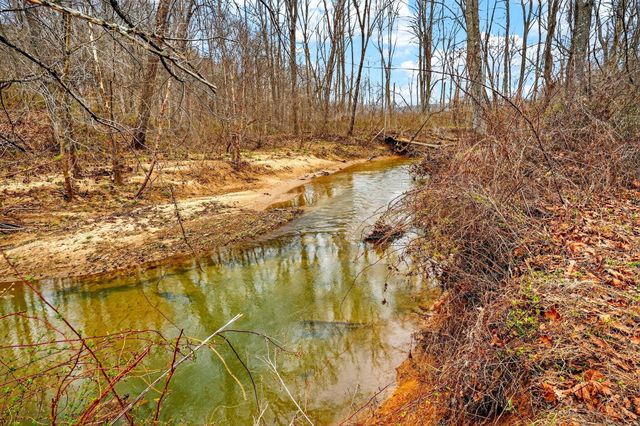 32263 Cedar Lane, Logan, OH 43138