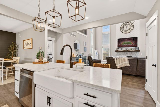 32263 Cedar Lane, Logan, OH 43138