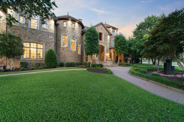 1908 Point De Vue Drive, Flower Mound, TX 75022