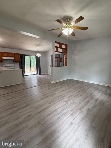 12129 TALL PINE TRL TRL, Lusby, MD 20657