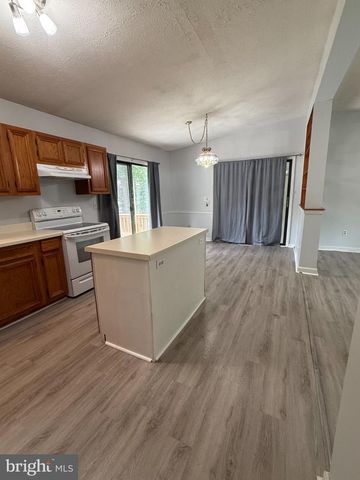 12129 TALL PINE TRL TRL, Lusby, MD 20657