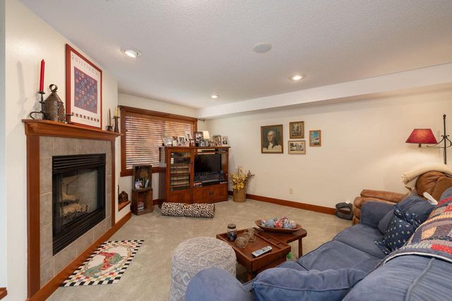 N2031 County Road F, La Crosse, WI 54601
