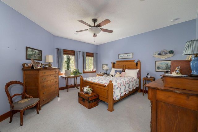 N2031 County Road F, La Crosse, WI 54601