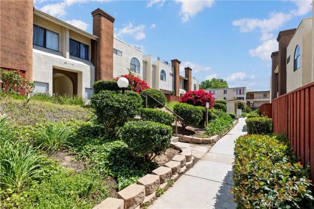 13825 Beaver Street 35, Sylmar, CA 91342