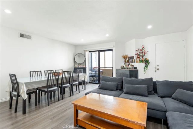13825 Beaver Street 35, Sylmar, CA 91342