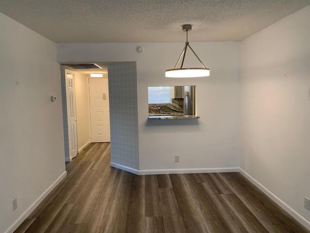 21915 LAKE FOREST Circle 106, Boca Raton, FL 33433